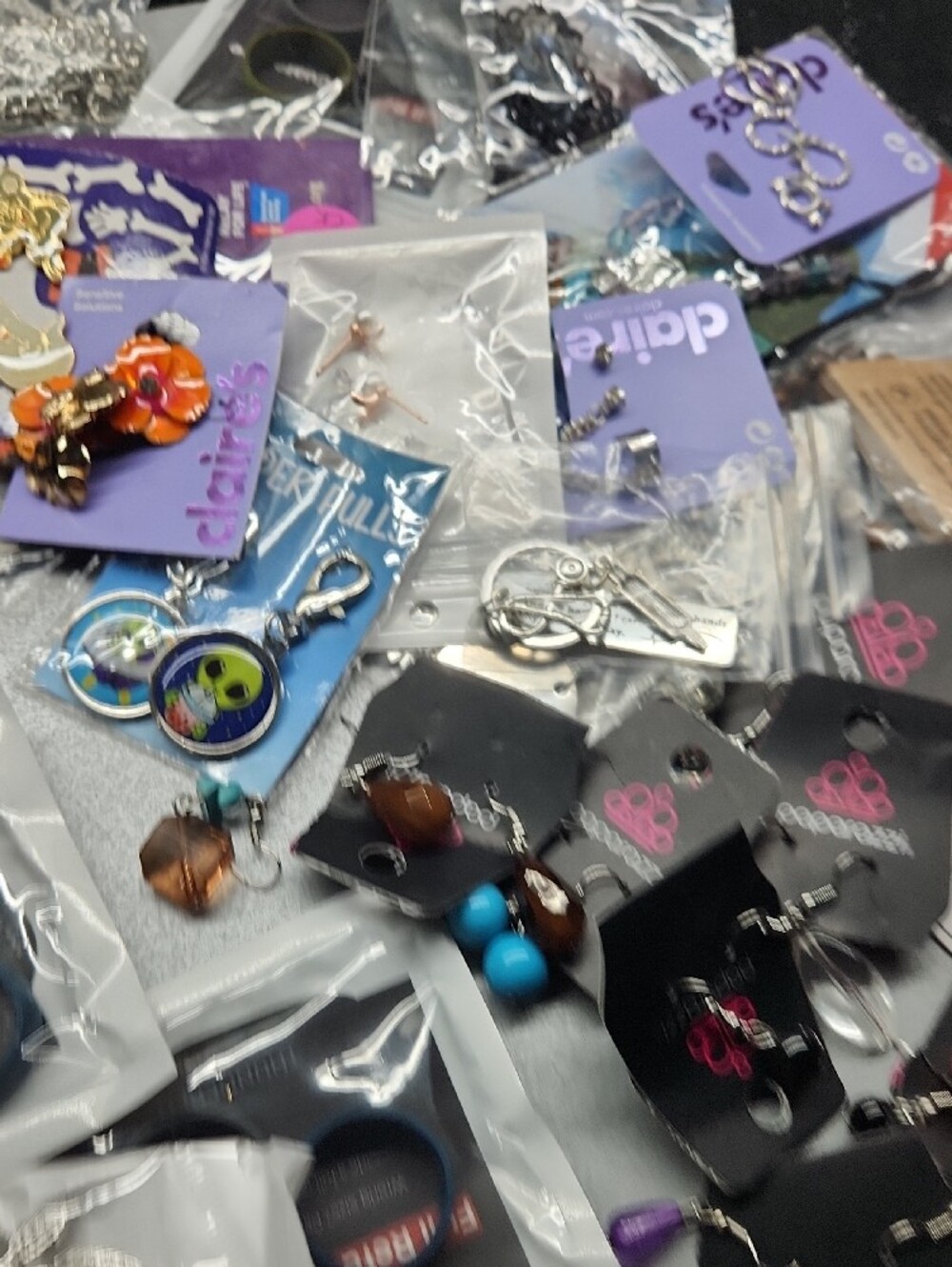 Mixed Wearable/Crafting Bundle - Picture 8 of 8